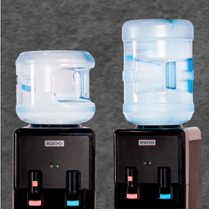 Distributeur d'eau à chargement par le haut pour fontaines à eau de toutes tailles, sur pied ou de comptoir