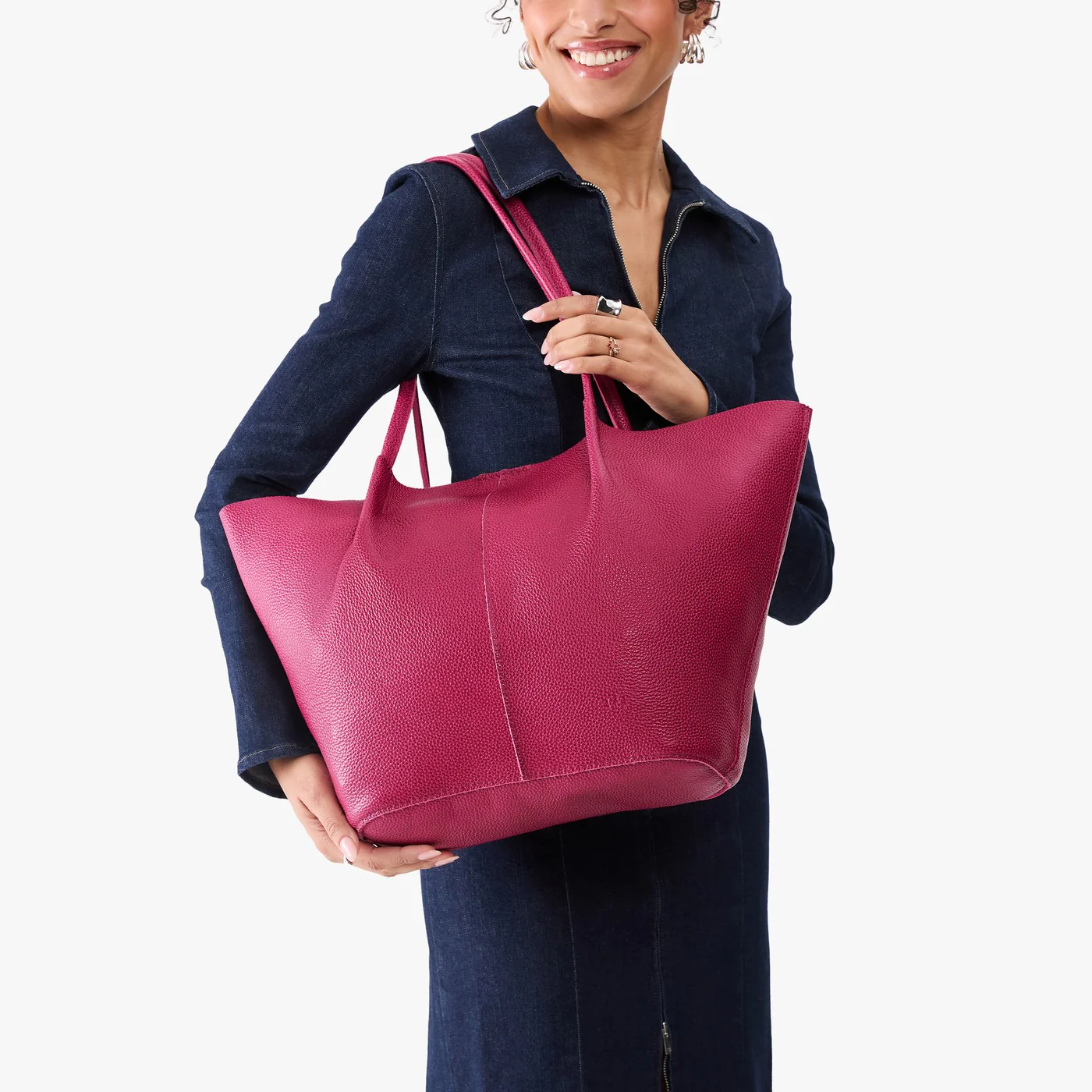 Devan Bucket Tote