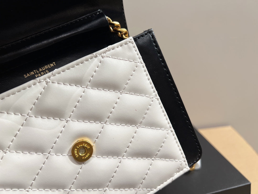 TO – New Luxury Bags SLY 3181:1High-quality replica