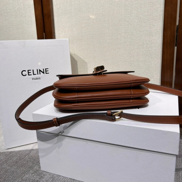 CELIN* MEDIUM TABOU IN SMOOTH CALFSKIN - Tidelocker Bags Ru1:1High-quality replica