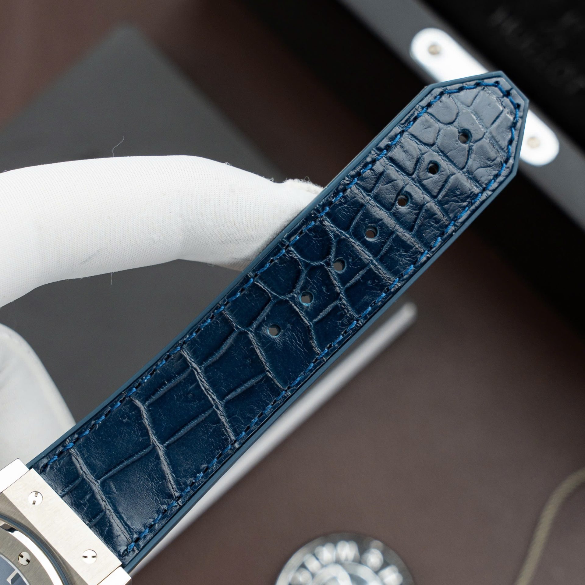 Hublot Classic Fusion Titanium Blue Replica Watches Movement SW300 Crocodile Leather Strap 42mm - Top club