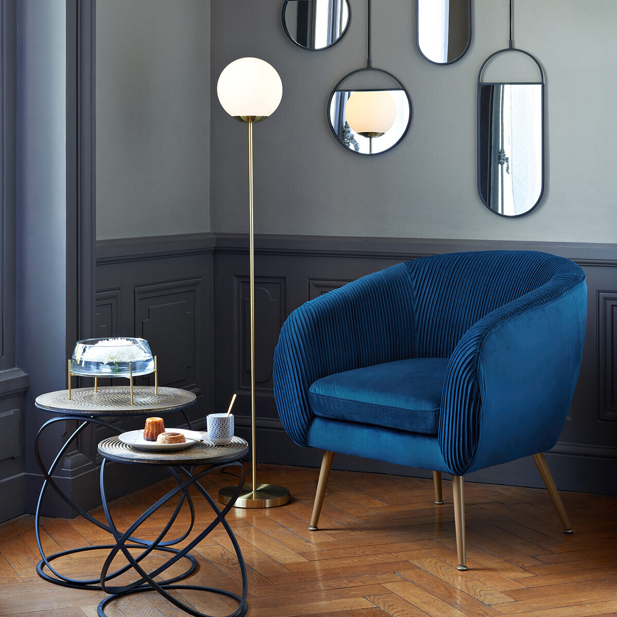 Armchair "Solaro" Pleated velvet, Blue