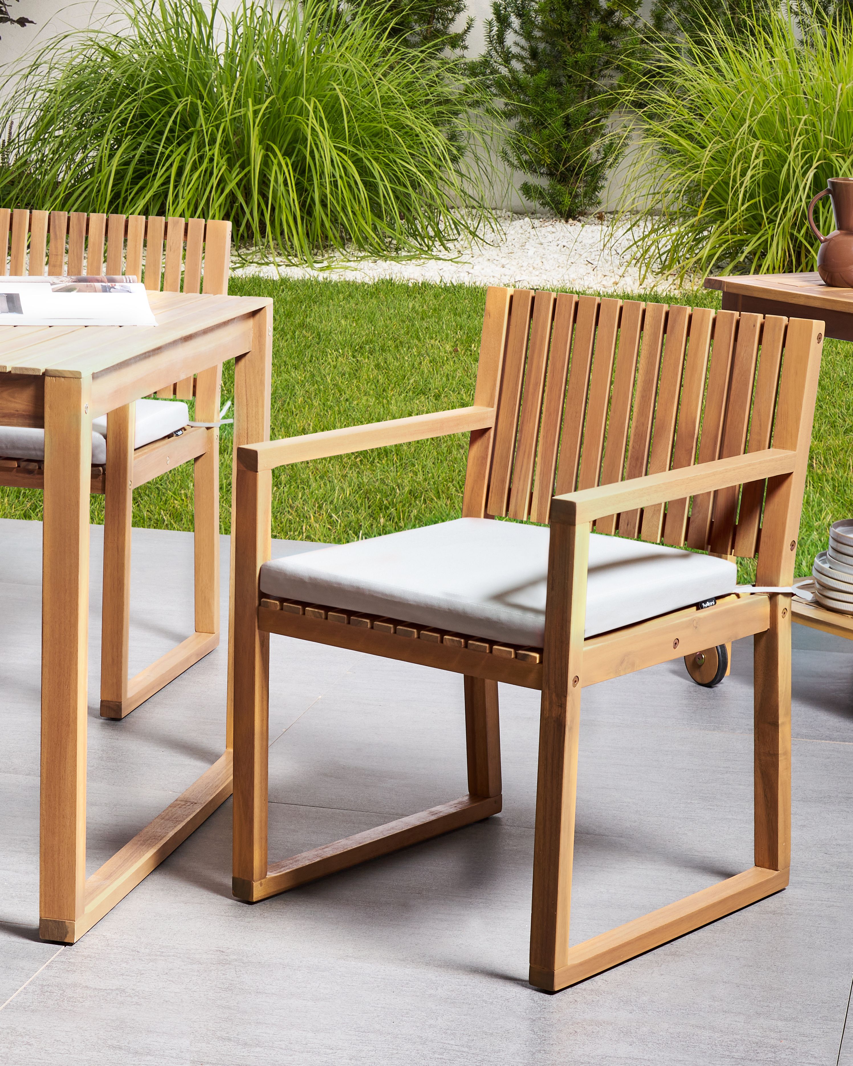 Set of 2 Garden Chairs with Cushions SASSARI PREMIUM Certified Acacia Wood Light Grey