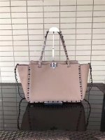 Valentino1:1High-quality replica