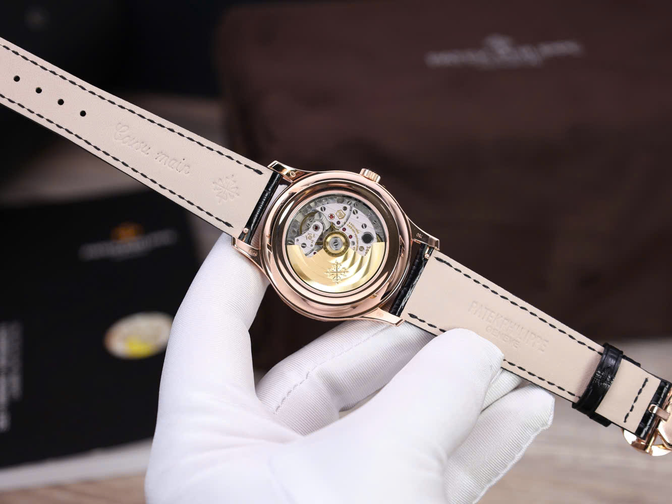 Patek Philippe Replica Watch Complications 5205R Green Dial Gold Wrapped 40mm - Top club
