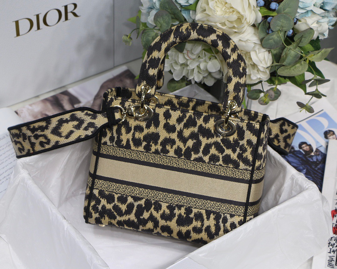 Christian Dior Medium Lady D-Lite Bag Black Gold, For Women, Women’s Handbags 24cm/9.5in CD M0565ORHM_M9181:1High-quality replica