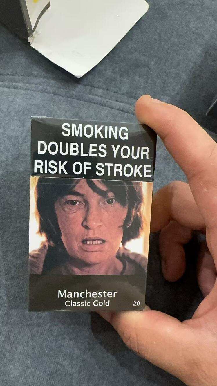 CIGARETTE