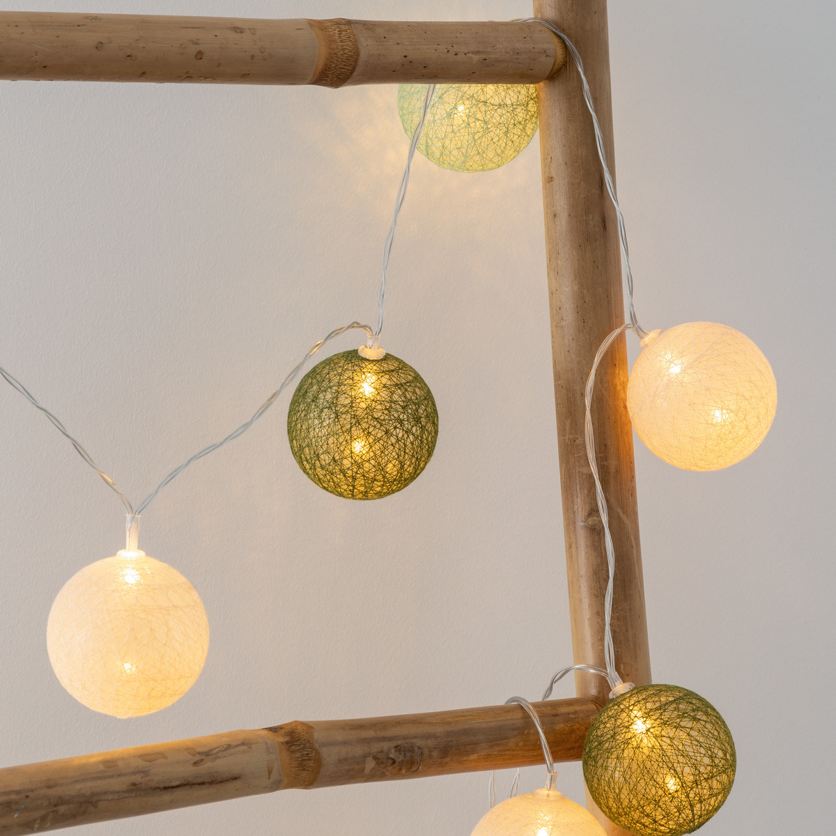 Guirlande LED &agrave; pile "Army" 10 balls, L.165 cm