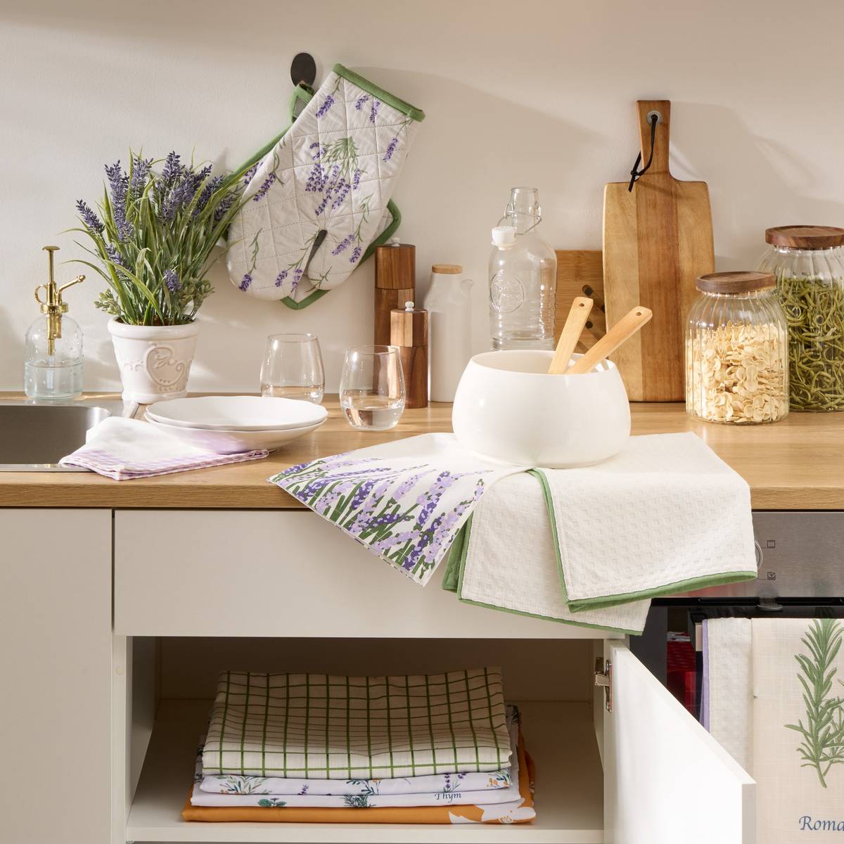 Glove and Pot Holder "Garrigue" White, 20x32 cm