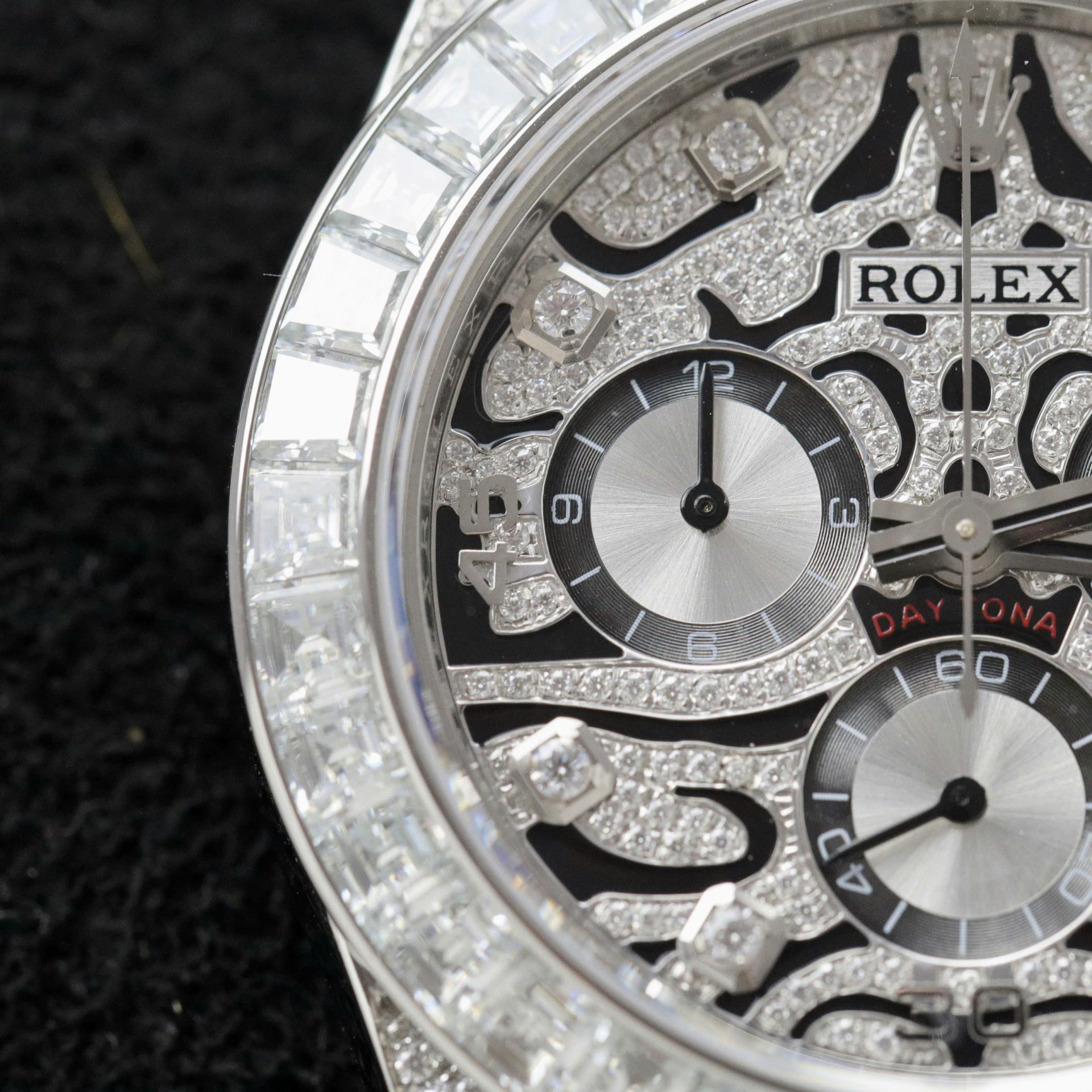 Rolex Daytona Eye Of The Tiger Replica Watch Diamonds Moissanite Hong Kong 40mm - Top club