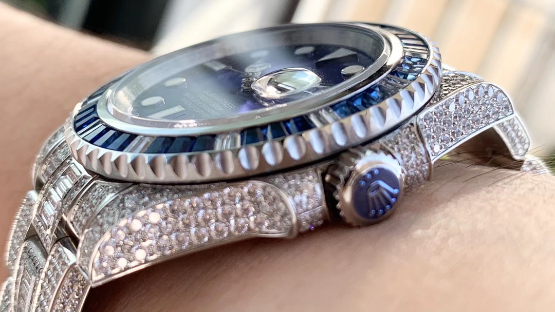 Rolex Submariner Diamond Pav�� Special-Blue Diamonds-full diamonds-40MM(1:1 replica) - Top club