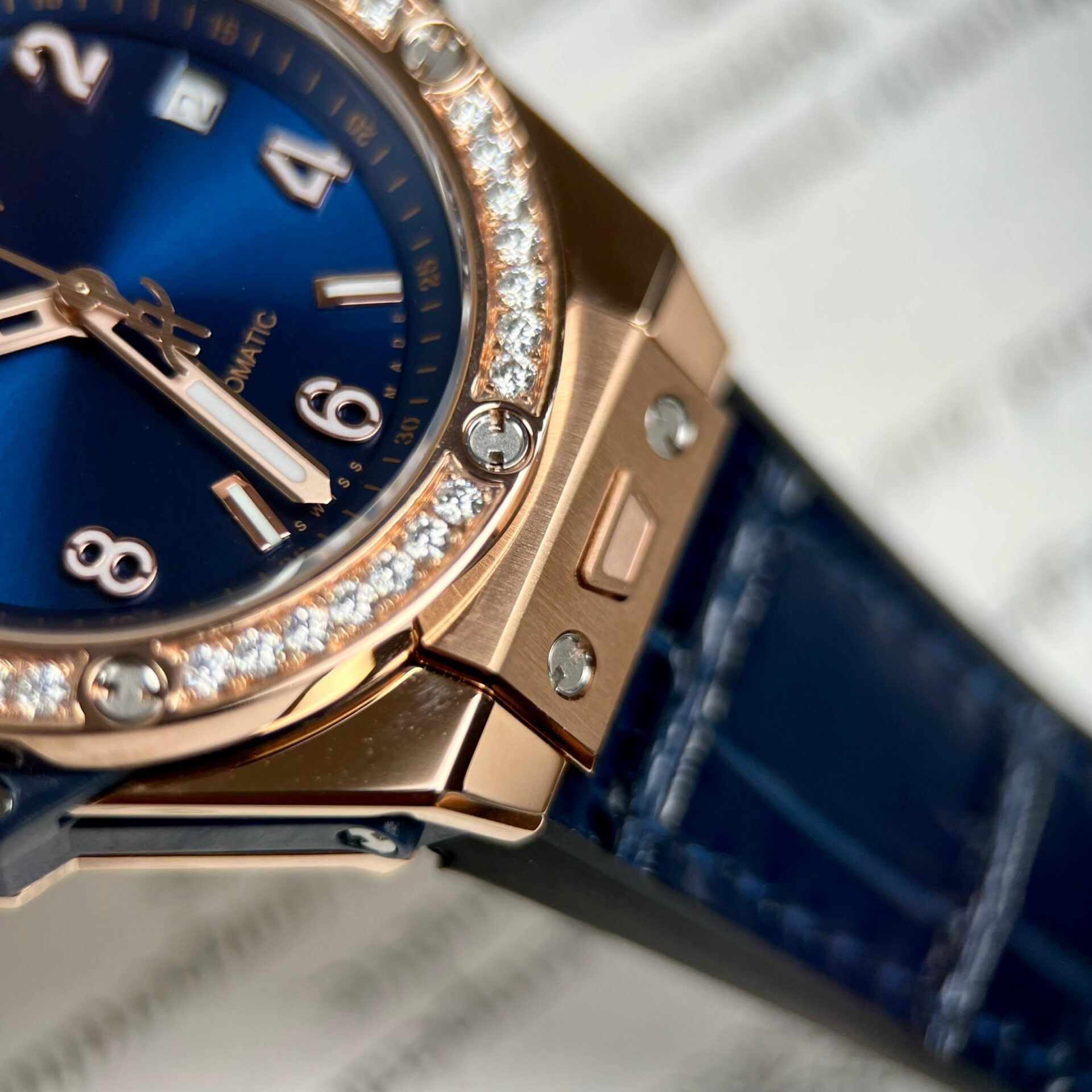 Hublot One Click King Gold Replica Watch With Blue Dial Moissanite 39mm - Top club