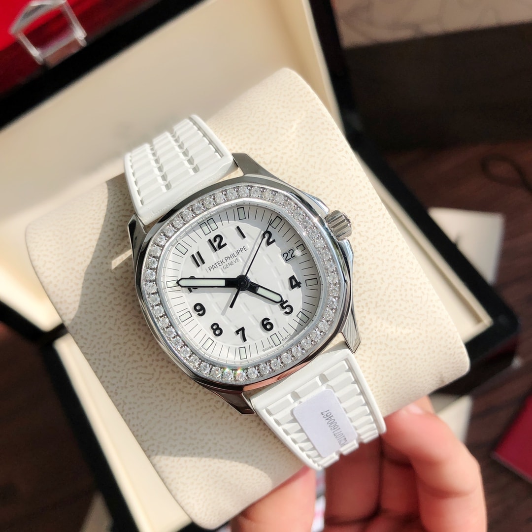 Fake Patek Philippe Replica Watch Aquanaut Ladies Stainless Steel Composite 5067A-024 TWF(1:1 replica) - Top club