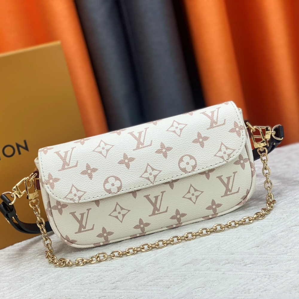 Louis Vuitton LV Leather Baguette Shoulder Handbag M82210&M819111:1High-quality replica
