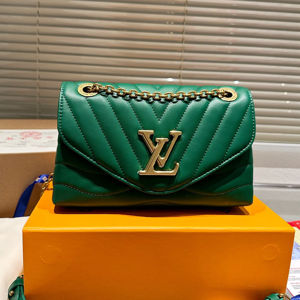 Louis Vuitton LV NEW WAVE Bag M208381:1High-quality replica