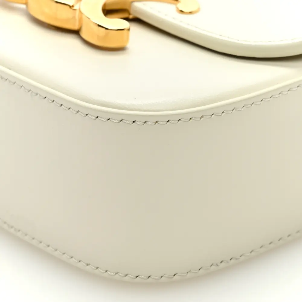 Superfake Handbags: Celine Mini Triomphe in White Calfskin Review1:1High-quality replica