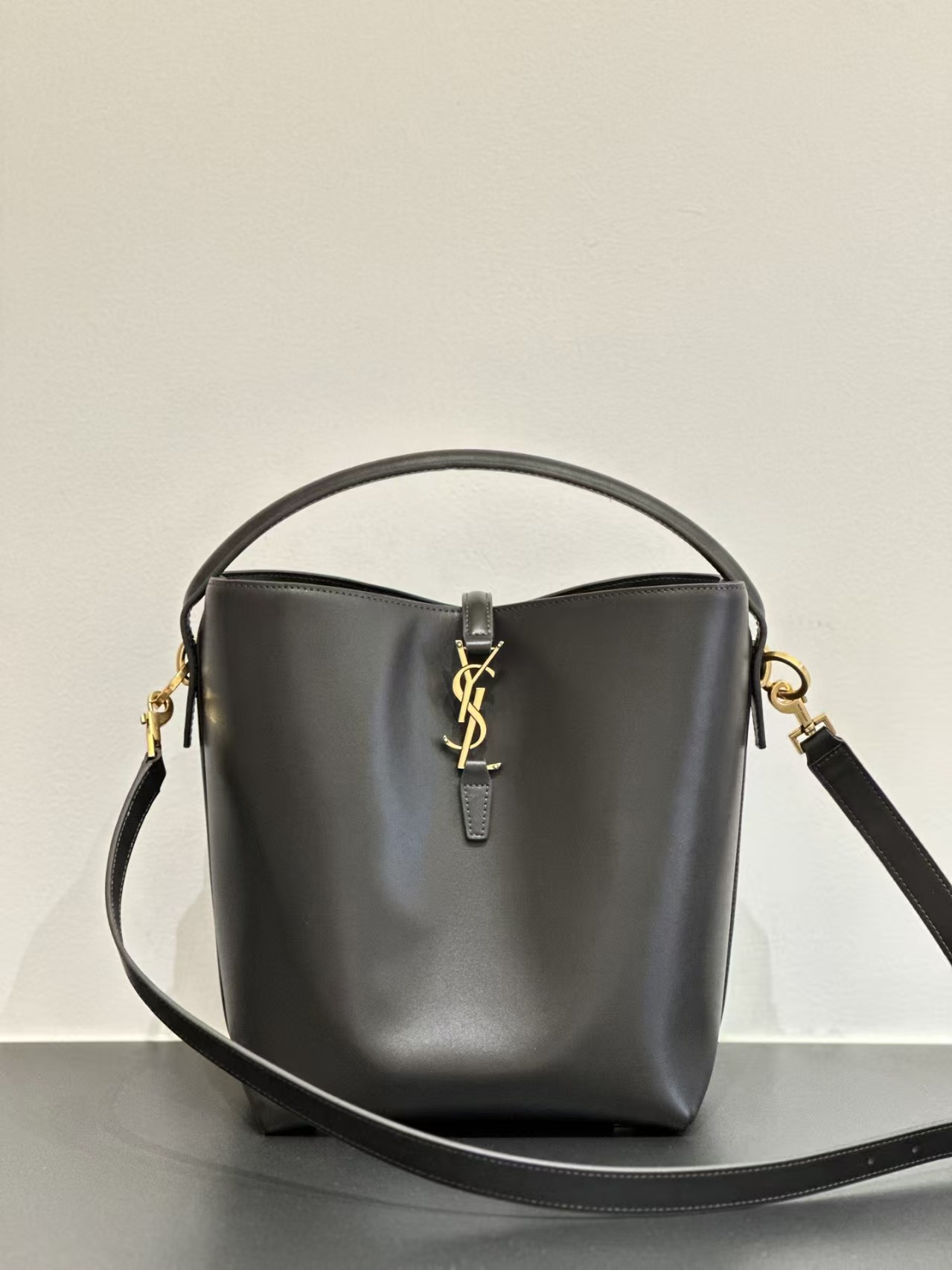 Saint Laurent LE 37 Large HandBag1:1High-quality replica