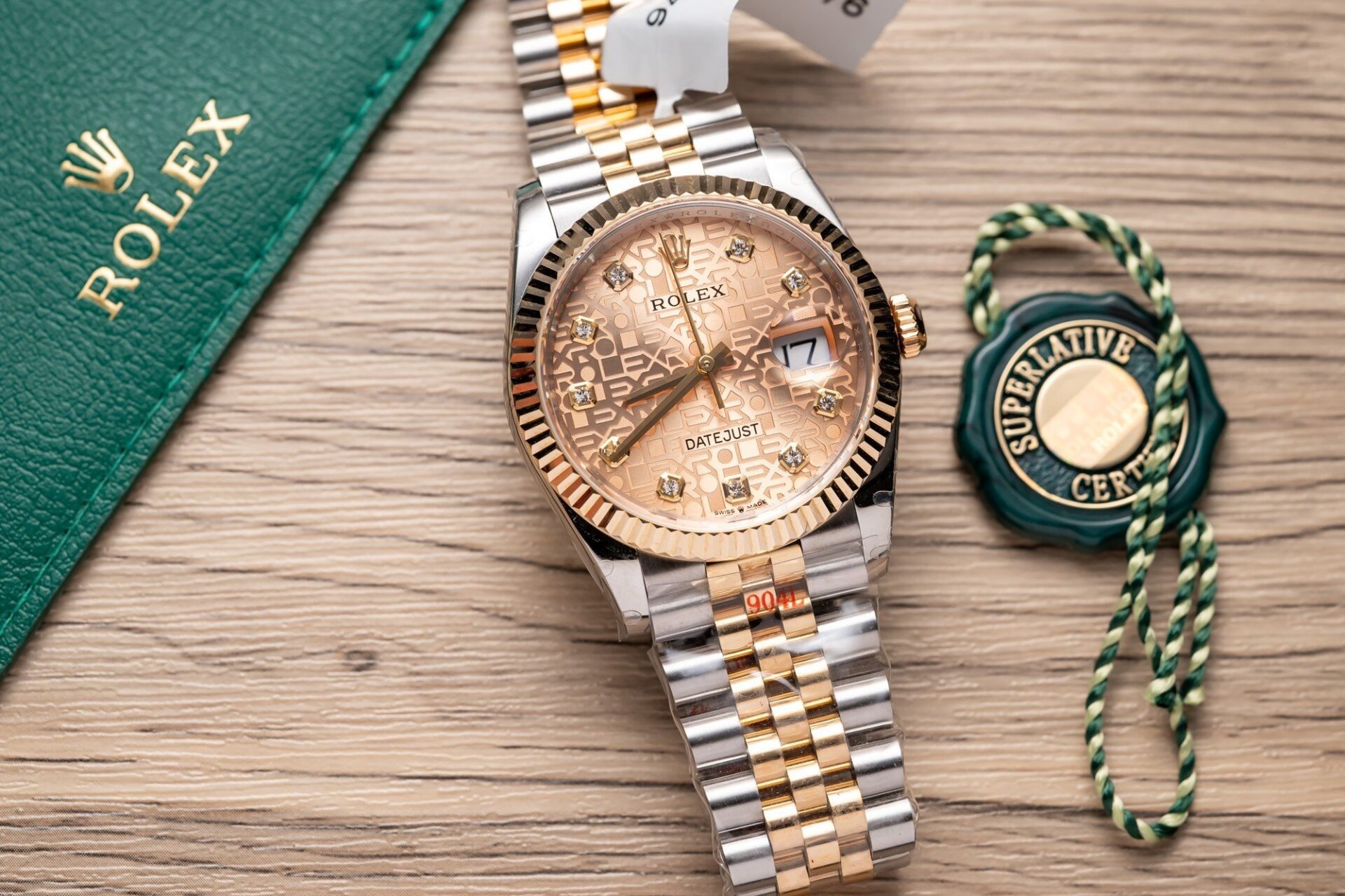 Rolex DateJust Replica Watch Gold Wrapped Fluted Dial GM Factory 36mm - Elite Watch Atelier