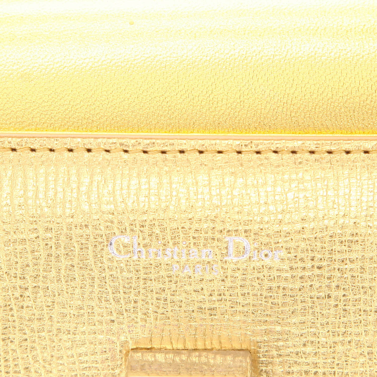Dior Diorever handbag in gold leather1:1High-quality replica