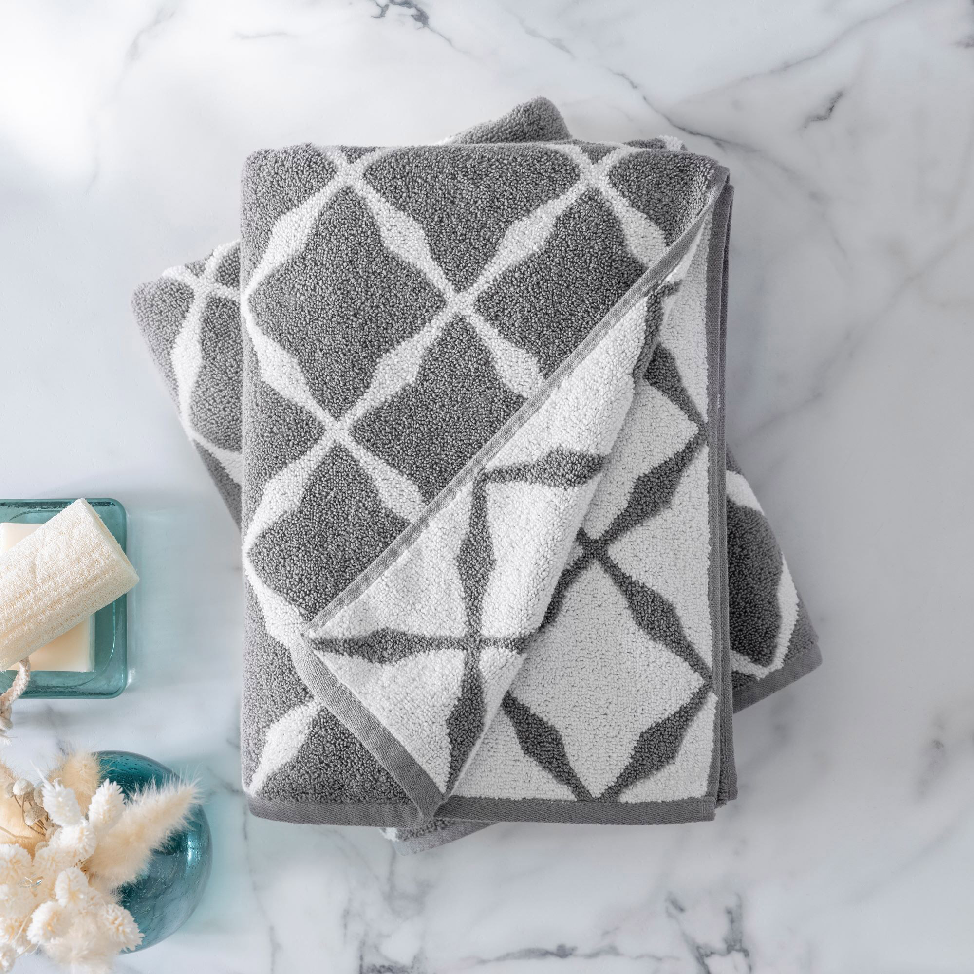 WelHome Jacquard Bath Towels, 2-pack
