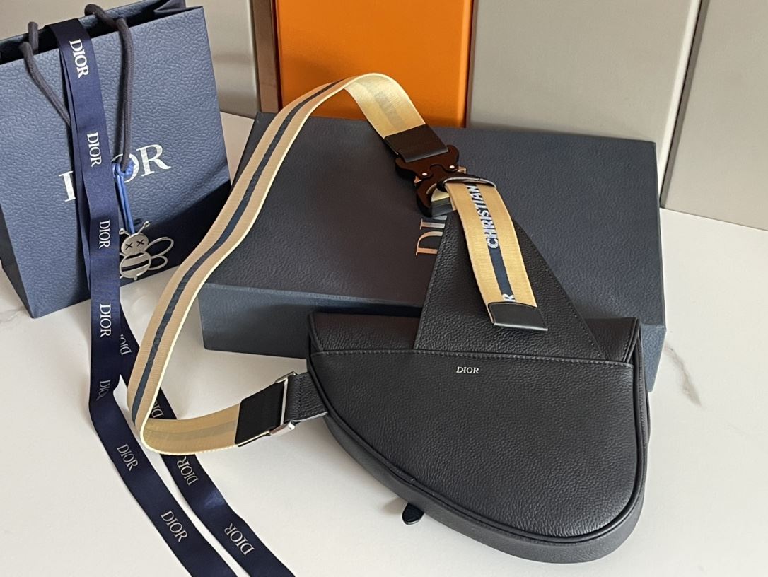 Saddle Bag Black For Women‎ 11in/28.5cm CD1:1High-quality replica