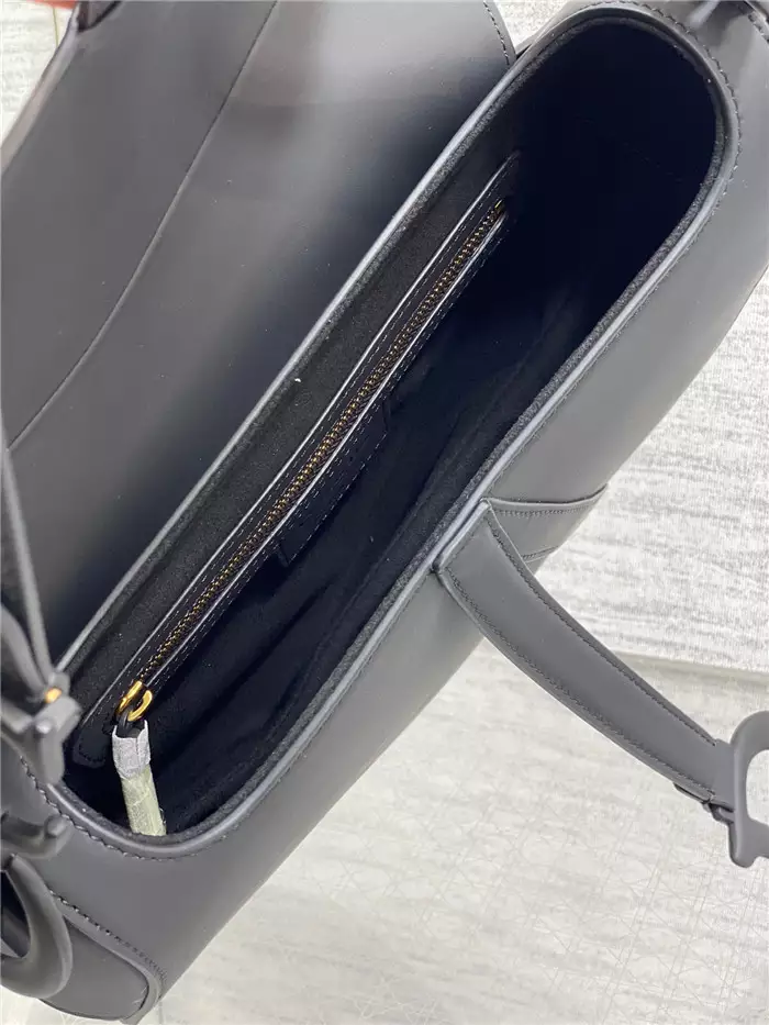 Saddle Bag with Strap Black Ultramatte Calfskin1:1High-quality replica
