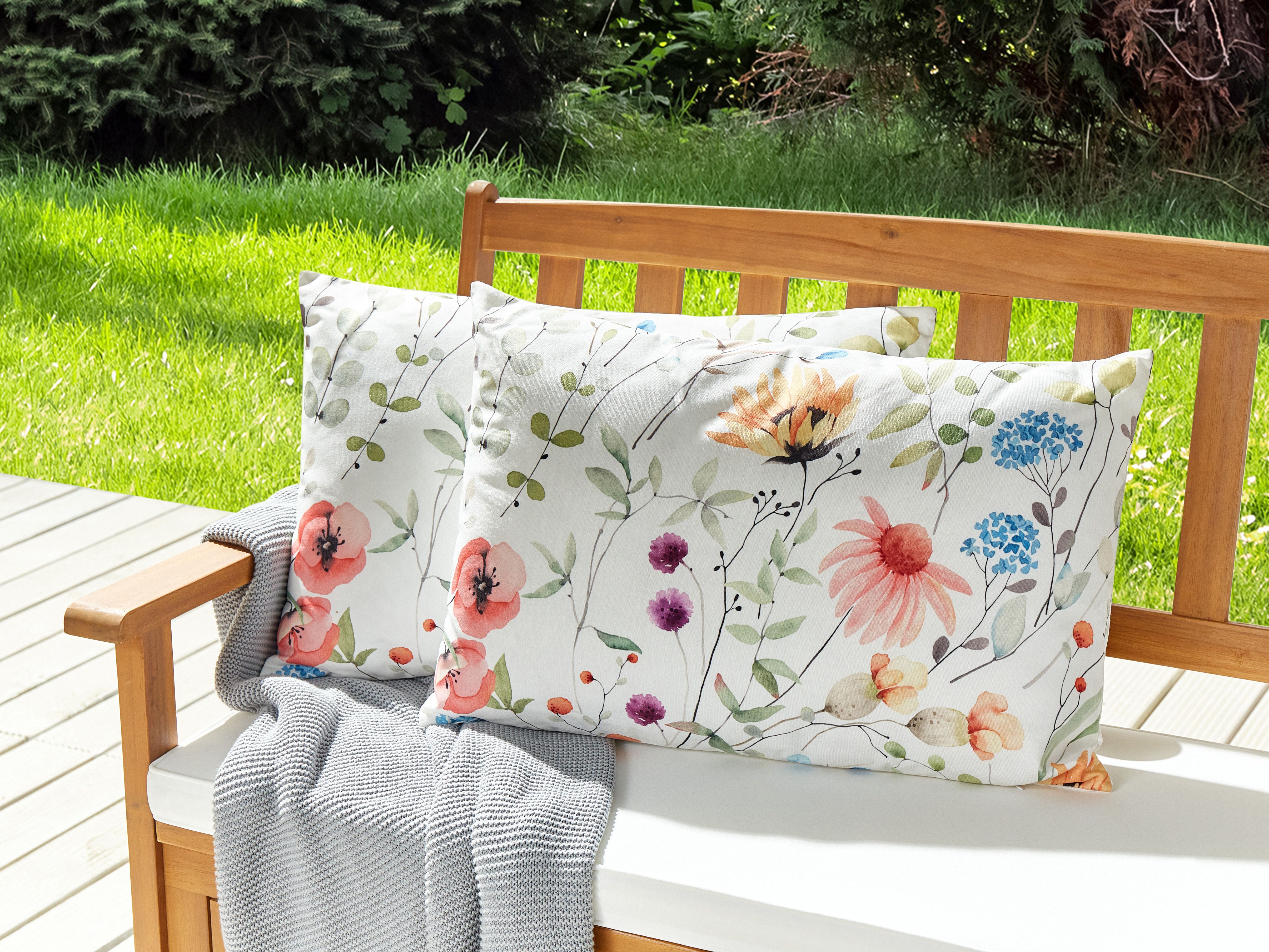 Set of 2 Outdoor Cushions MONESI Floral Pattern 40 x 60 cm Multicolour