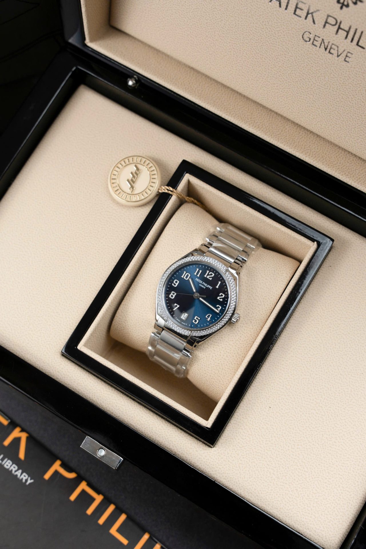 Patek Philippe Twenty 4 7300 Replica Watches Blue Dial Metal Wire 36mm - Top club