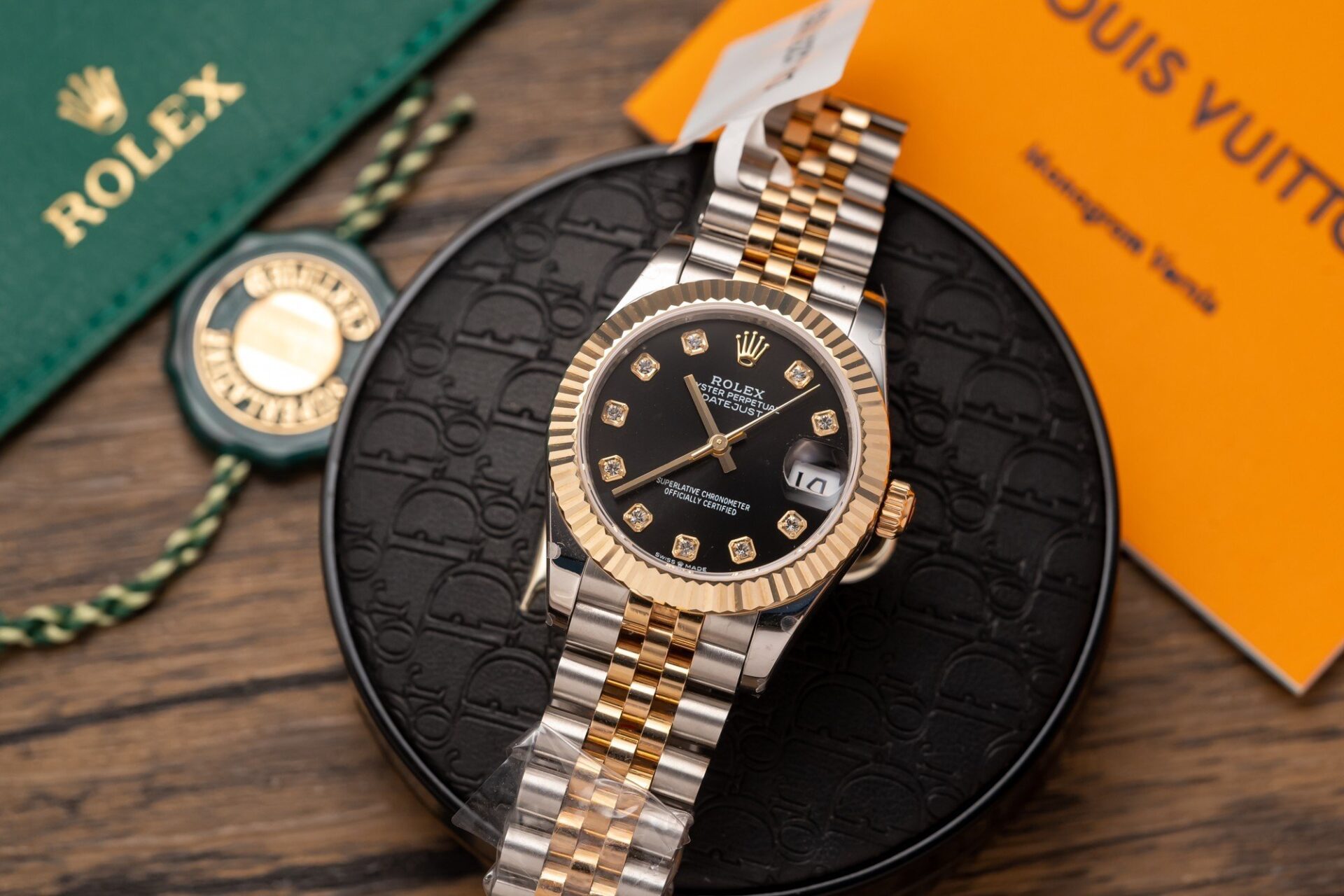 Rolex Best Replica Watches DateJust Gold Wrapped Black Dial 31mm - Elite Watch Atelier