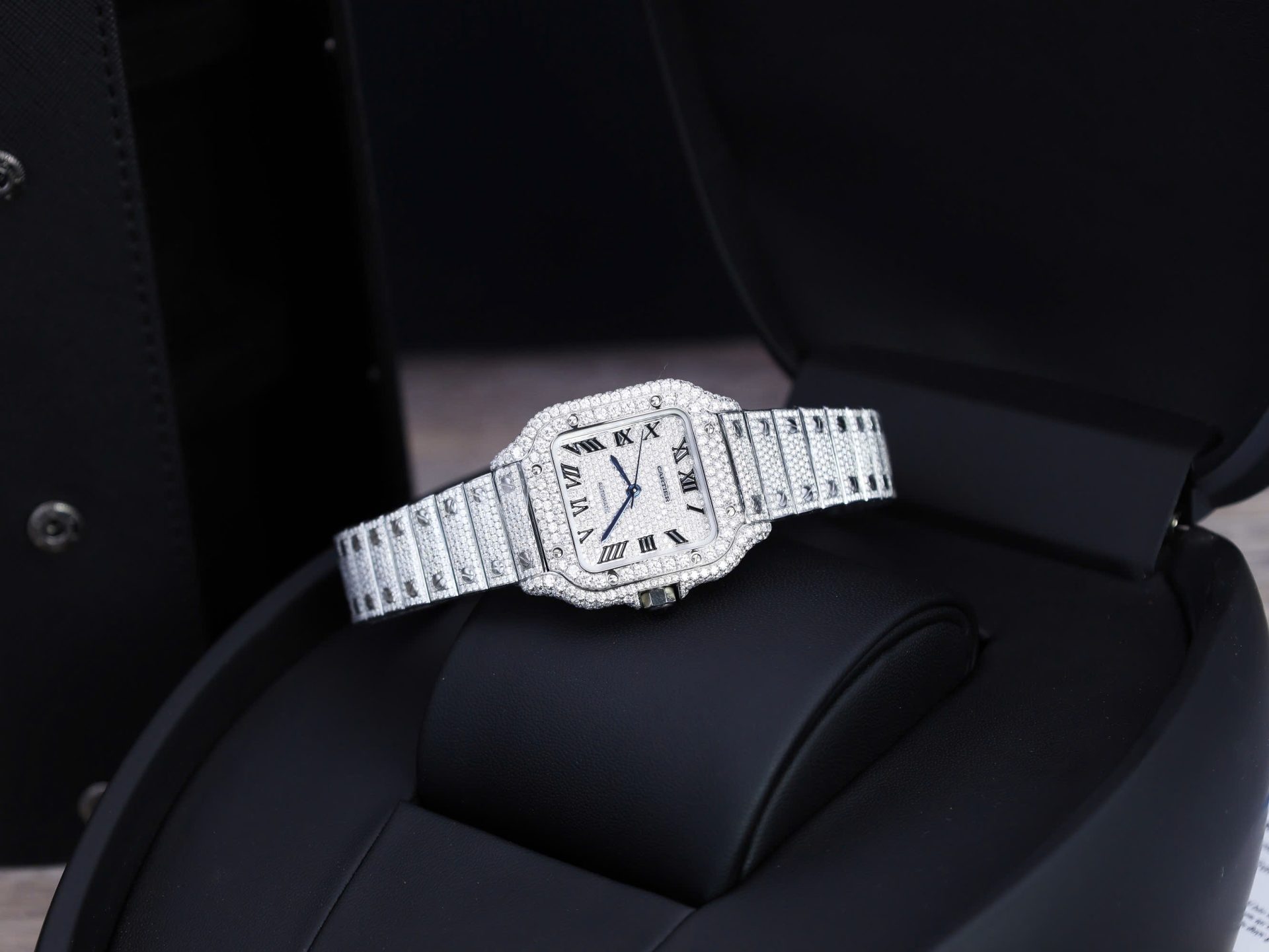 Cartier Santos Custom With Full Diamond Moissanite Hong Kong 35mm - Top club