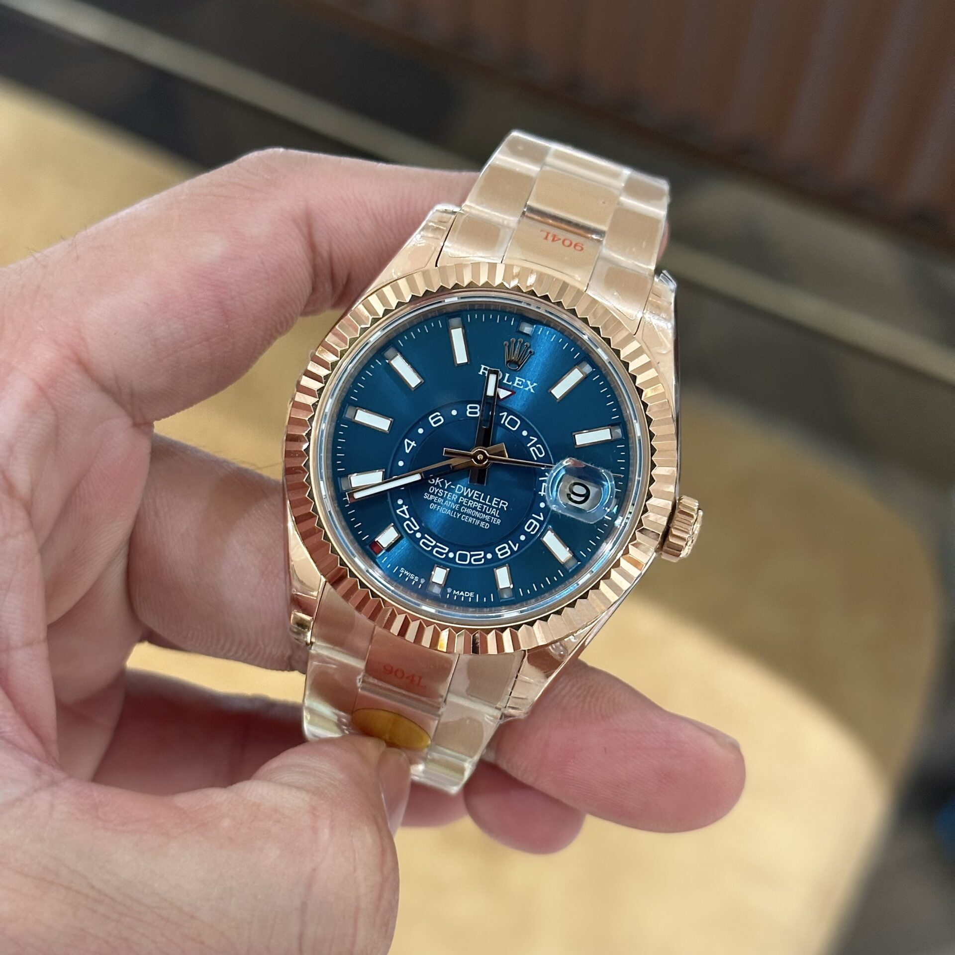 Rolex Sky-Dweller 336935 Replica 11 Watch Rose Gold Noob Factory 42mm - Elite Watch Atelier