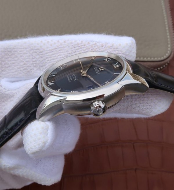 Replica Omega V6 De Ville 41mm SS Blue Dial Black Leather Strap A8500 - Top club