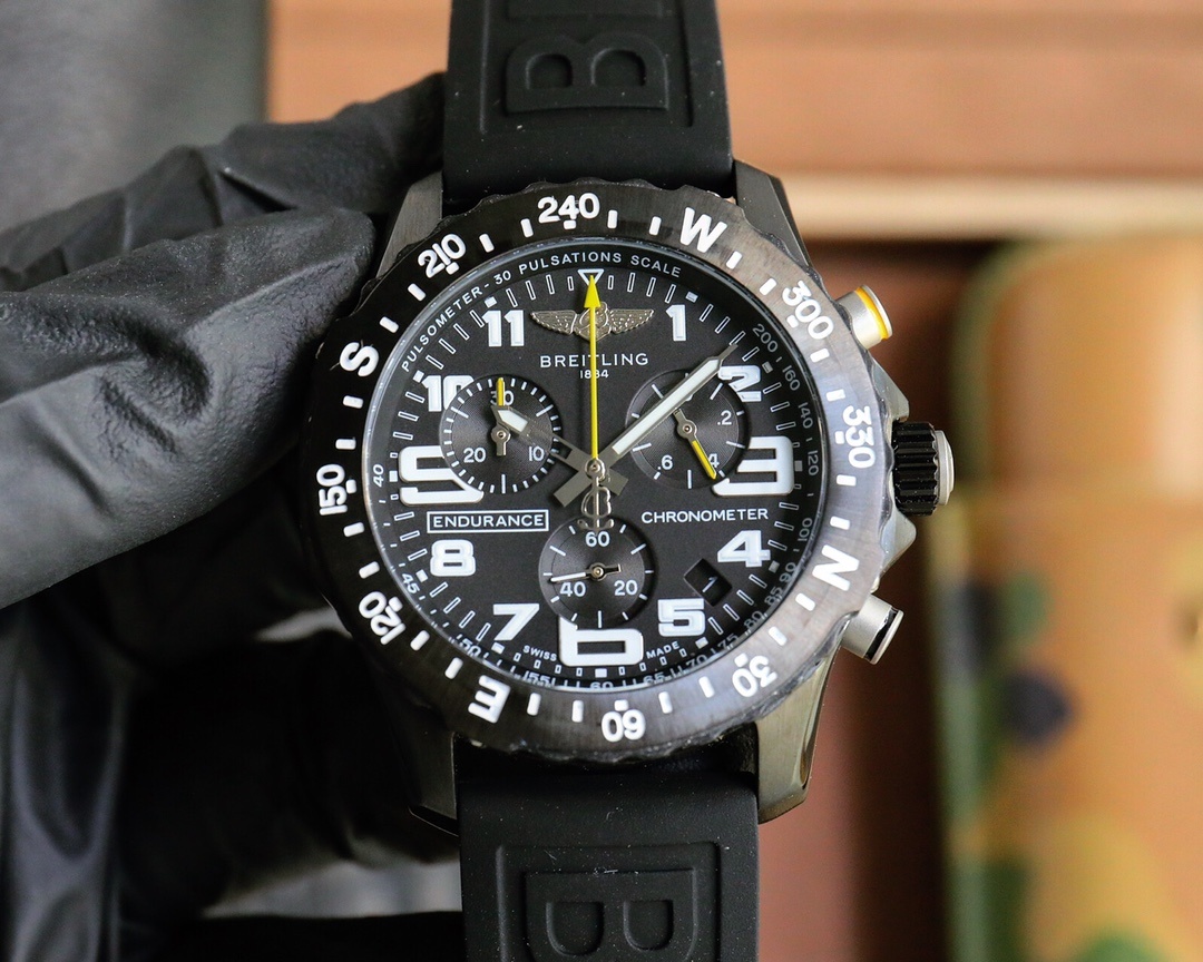 Breitling Endurance Pro 44(1:1 replica) - Elite Watch Atelier