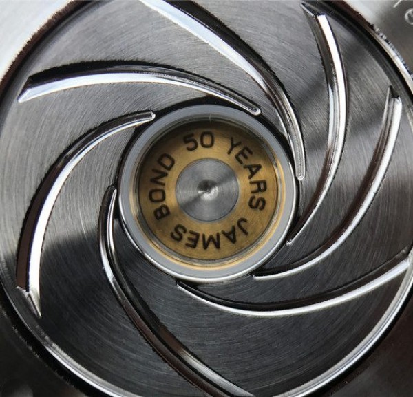 Replica Omega Seamaster 300M Chronometer SS  007  Limited Edition SS Bracelet A2824 - Top club