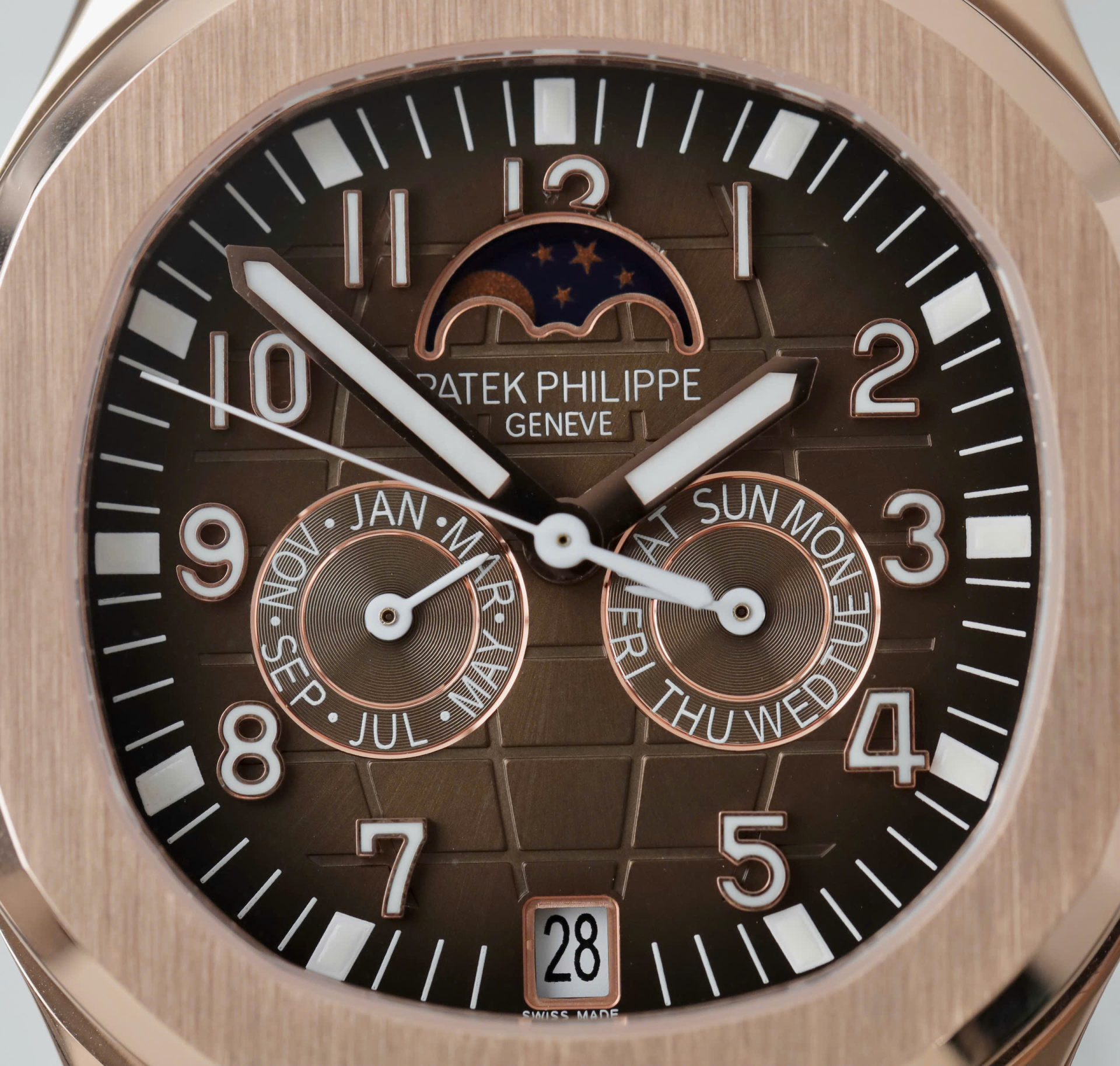 Patek Philippe Best Replica Watch Aquanaut 5261R Automatic Swiss Movement Chocolate Dial 40mm - Top club