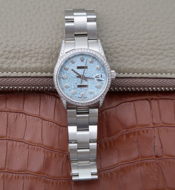 Replica Rolex DateJust 31mm Diamonds Bezel/Markers Blue Textured Dial A2235 - Top club