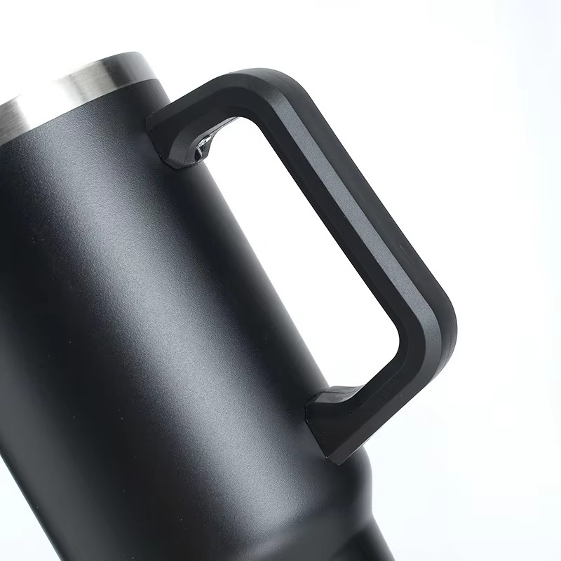 Spot American Vacuum 40oz Large-capacity Handle Beer Mug Car Ice Cup Stainless Steel Thermos Cup 1200ml