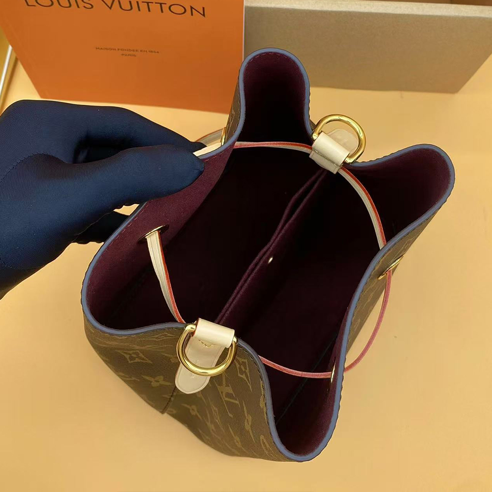 Louis Vuitton LV NONO BB Bag 1:1High-quality replica