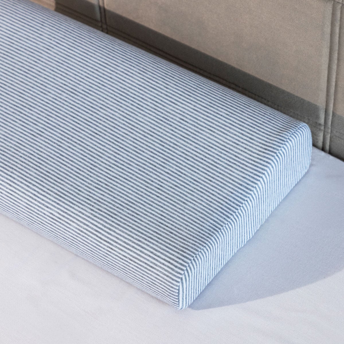 Poduszka ergonomiczna BALIE w paski 50x30 cm