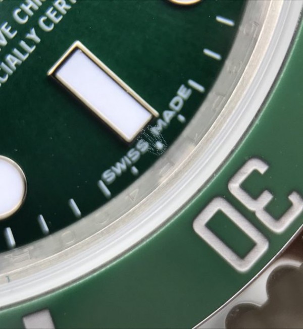Replica Rolex Submariner 116610 LV Green Ceramic V7 Noob A3135 - Top club