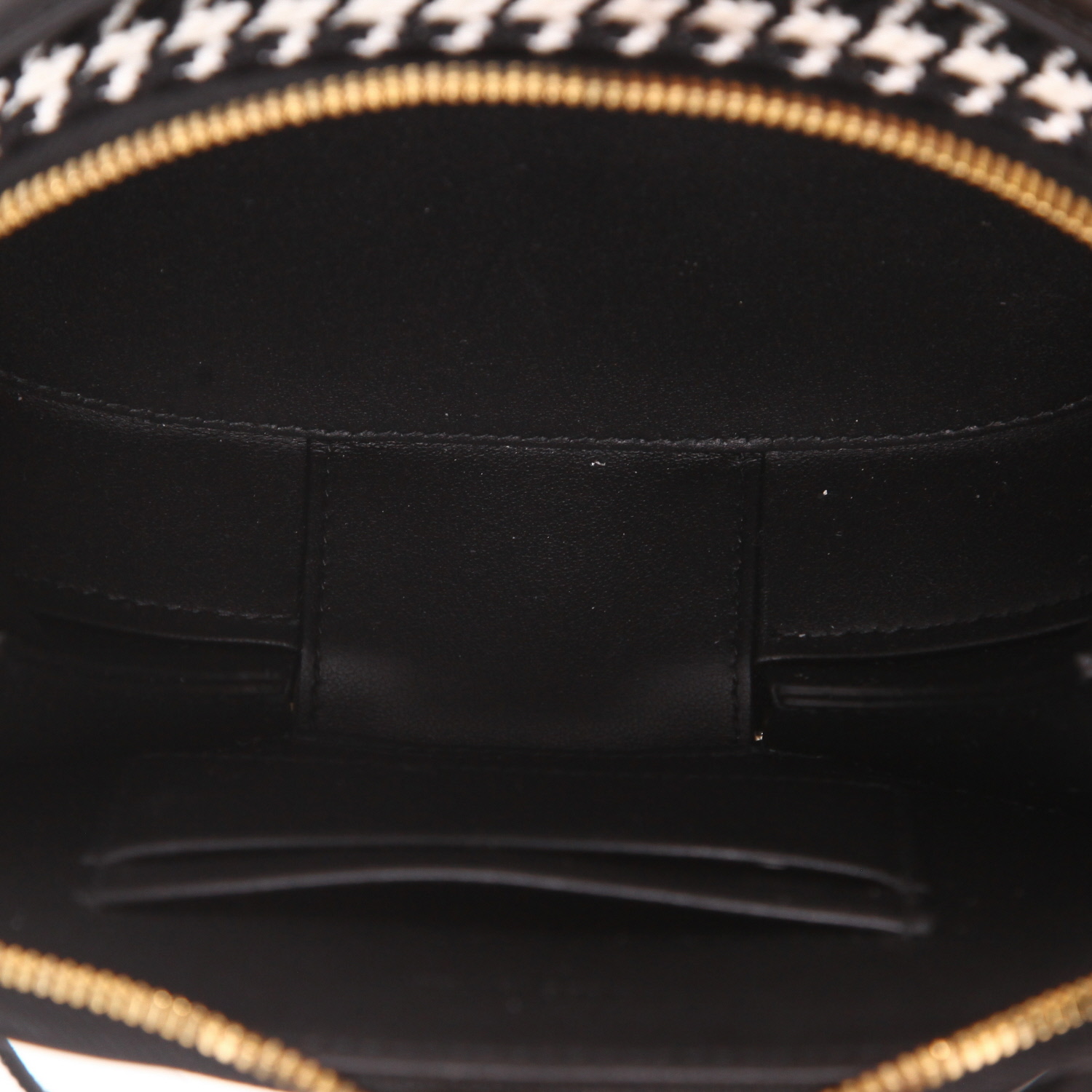 Dior Ovale CD shoulder bag in black and white canvas and black leather1:1High-quality replica