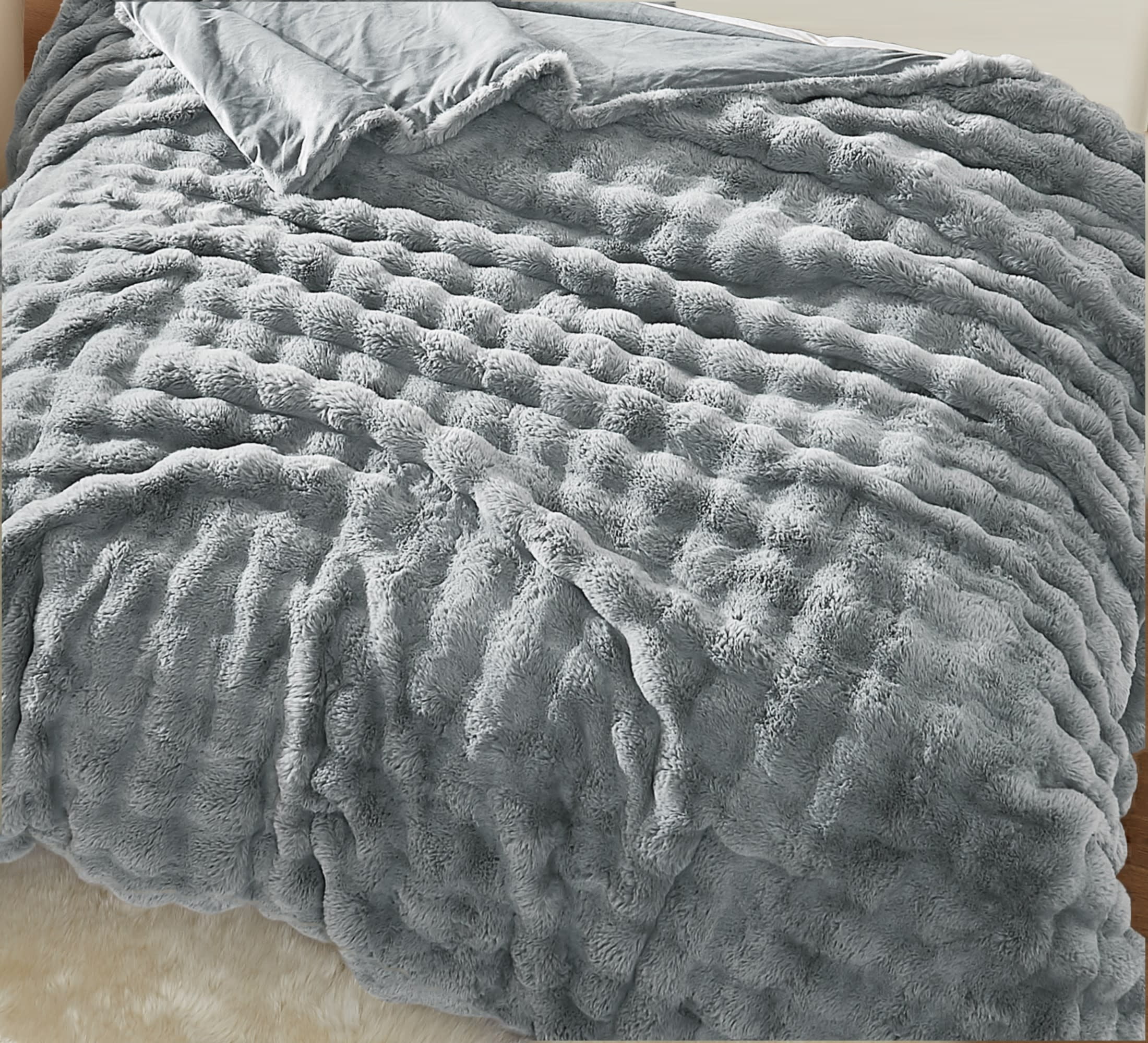 Brooklyn Loom Bubble Faux Fur 100% Microfiber Polyester Twin XL Blanket in Green, All Season, Adult Size, OEKO-TEX Certified - Image 20
