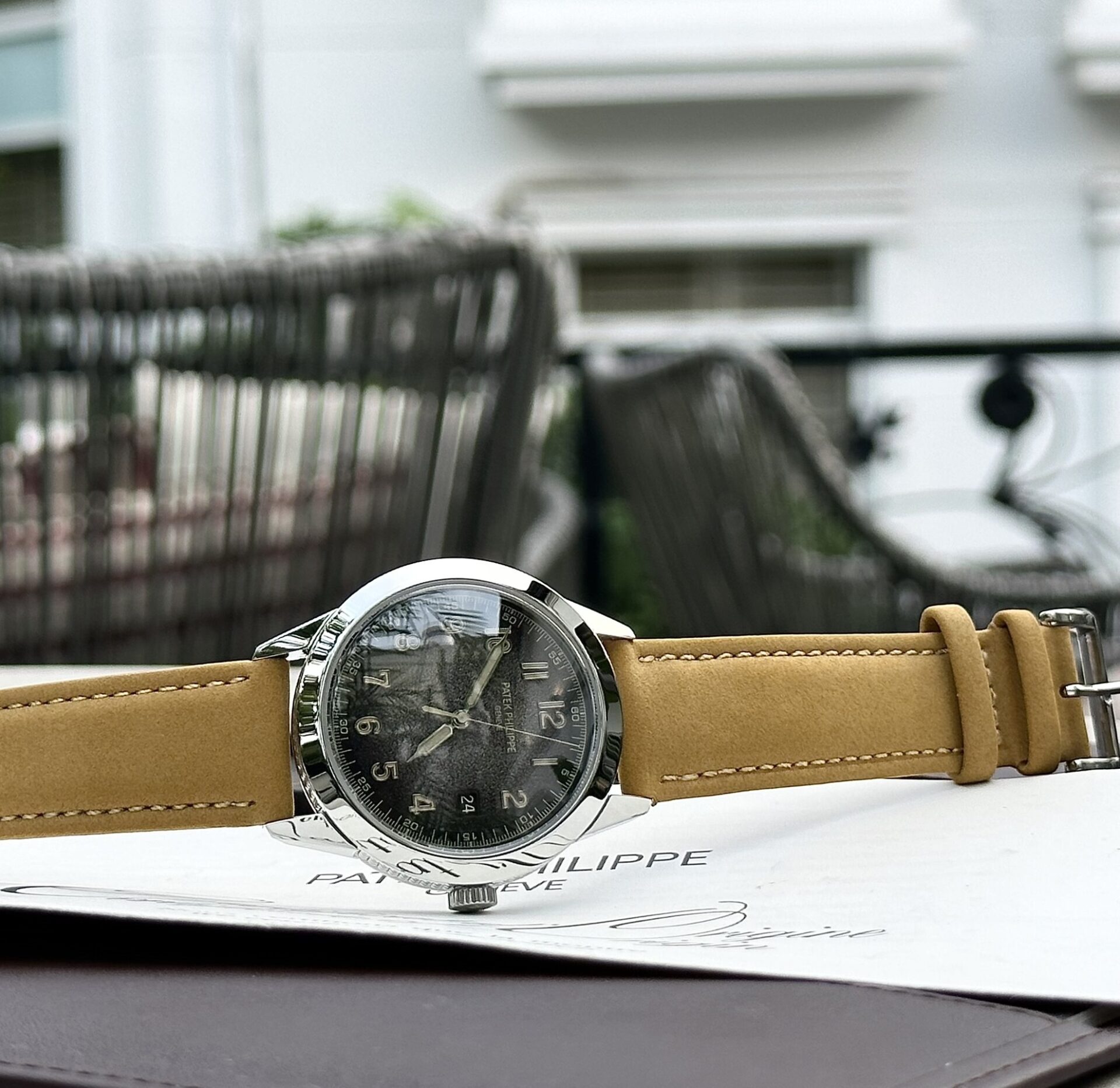 Patek Philippe Calatrava 5226G Replica 1:1 Watch Men s Leather Strap 40mm - Elite Watch Atelier