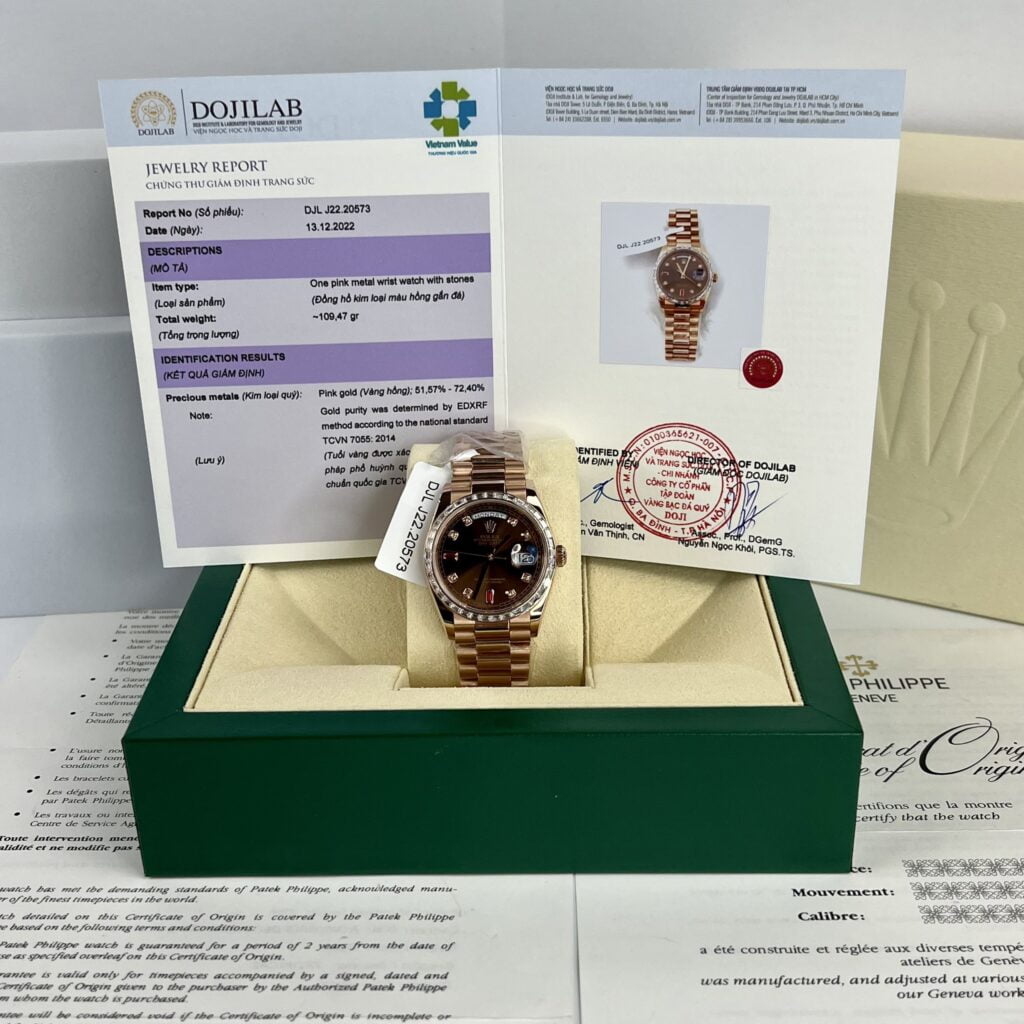 Rolex Day-Date Best Replica Watch Gold Wrapped + Diamonds Moissanite Baguette 36mm - Elite Watch Atelier