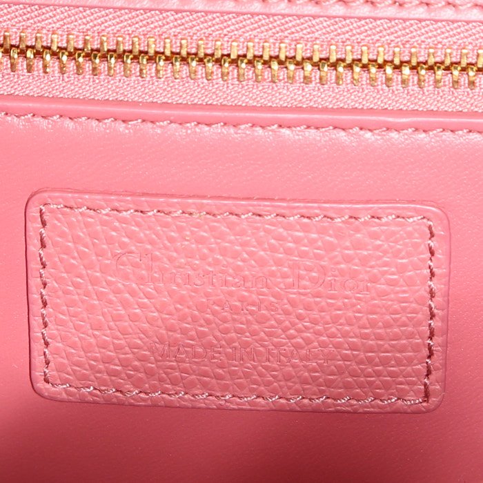 Dior 30 Montaigne shoulder bag in pink grained leather1:1High-quality replica