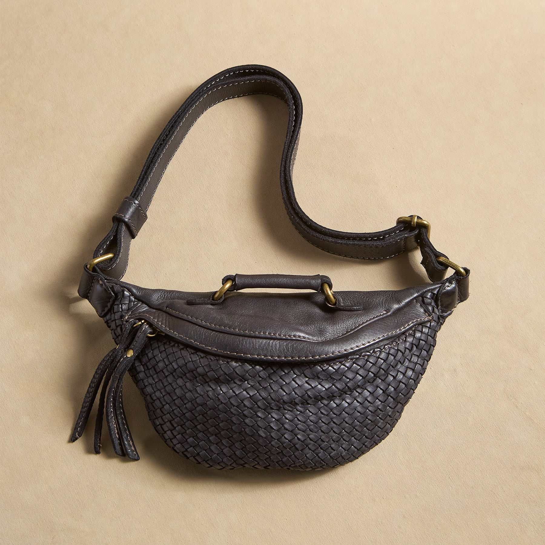 Edelgard Sling Bag - Sundance Clothing