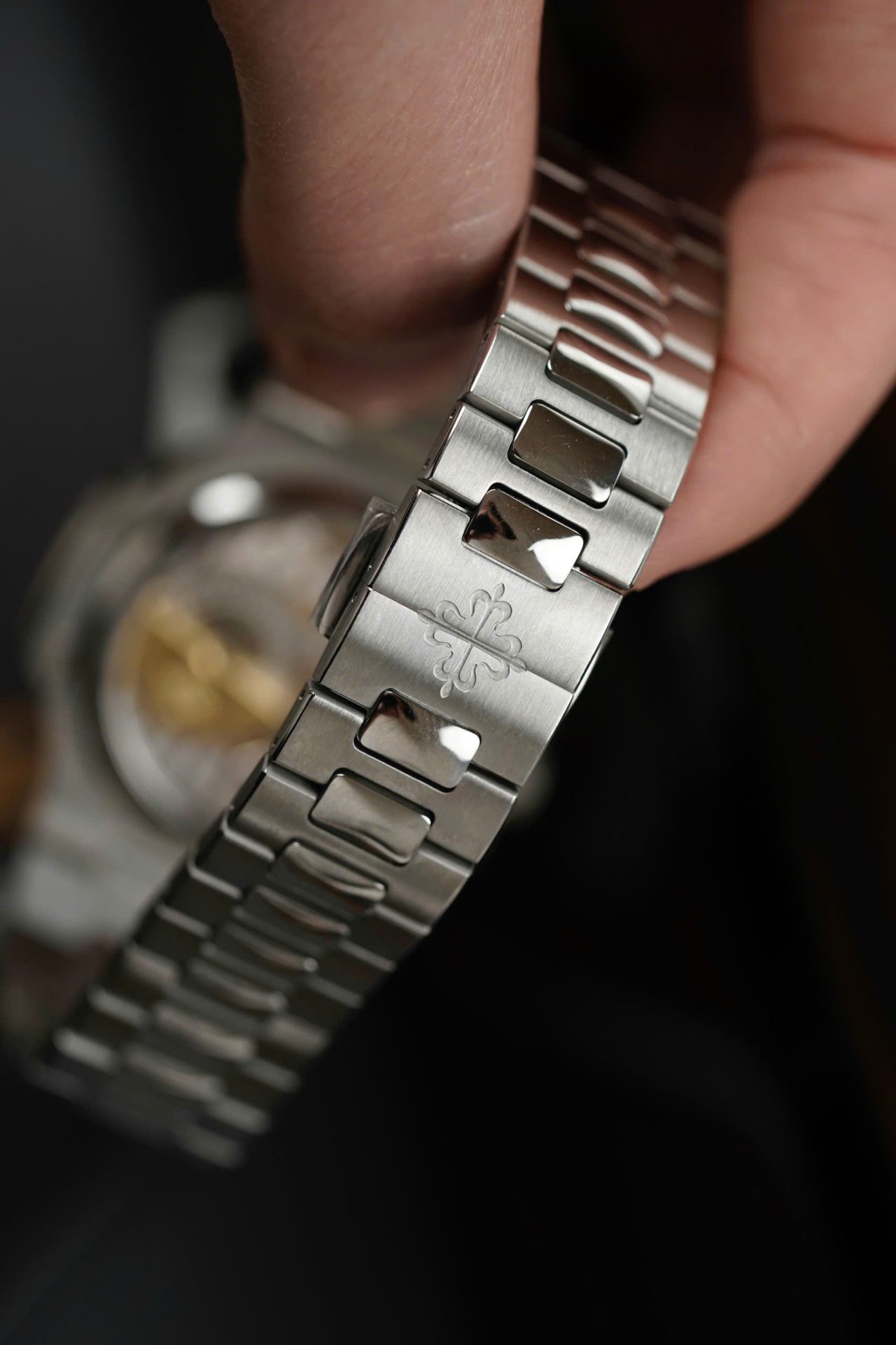 Patek Philippe Best Replica Watches Nautilus 5712 Custom Authentic Details 40mm - Top club