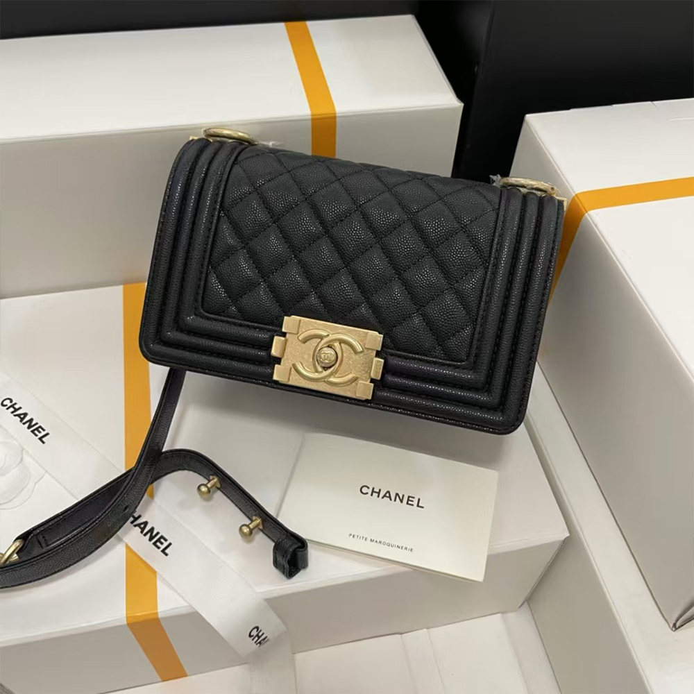 Chanel Large Boy Flap Bag1:1High-quality replica