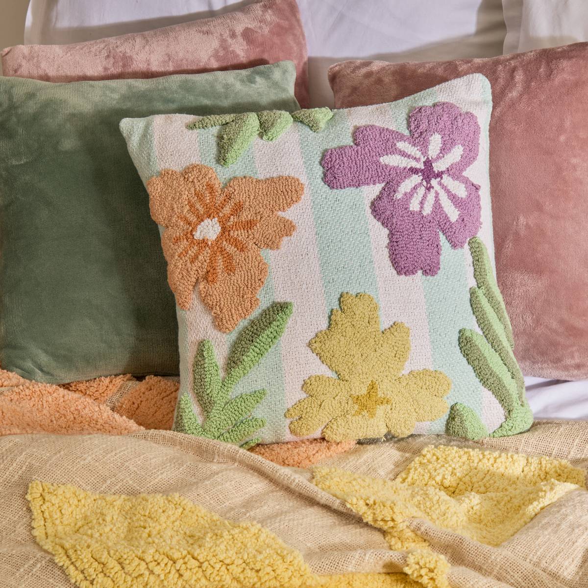 Cushion "Wildflowers" Blue, 45x45 cm