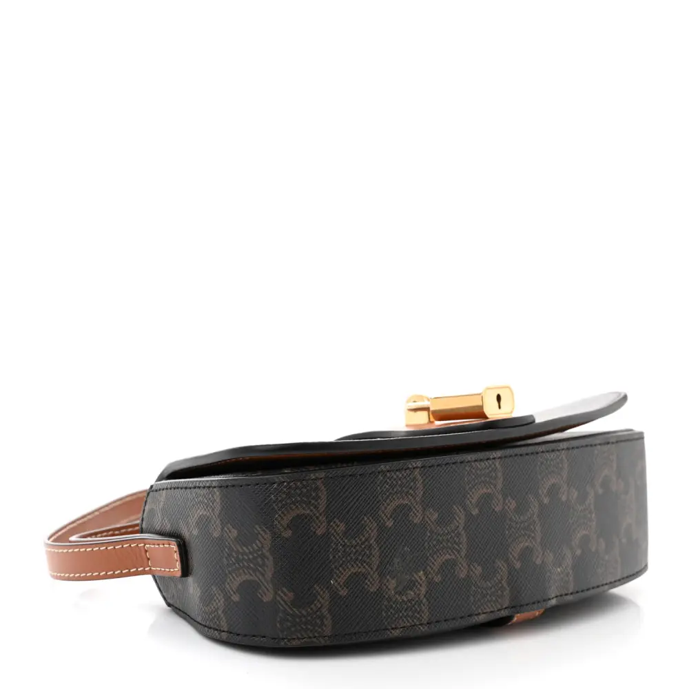 Triomphe Canvas & Calfskin Clutch – Superfake Handbags Online1:1High-quality replica